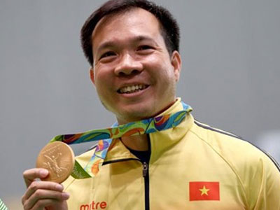 Thủ tướng gửi thư chúc mừng Hoàng Xuân Vinh