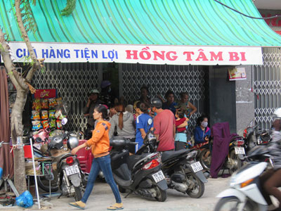 Tử vong tại chỗ do thang máy cuốn, vướng đầu vào dầm bê tông
