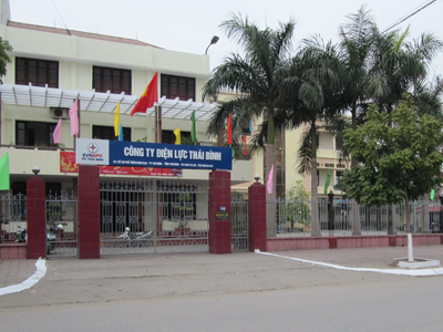 Công ty Điện lực Thái Bình mời thầu công khai, bán hồ sơ "bí mật"