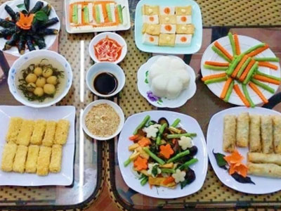 Vì sao cúng Rằm tháng 7 mọi nhà nên làm cỗ chay thay vì làm cỗ mặn?