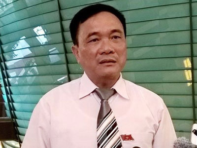 Phó đoàn ĐBQH Thanh Hóa: "Chế độ ta làm gì có sưu cao, thuế nặng như thời phong kiến"