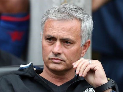Jose Mourinho không hề hay biết án phạt của Pogba