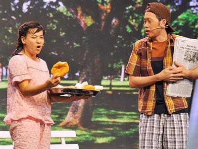 Hoài Linh khóc khi nhớ lại quá khứ cơ cực trên sân khấu