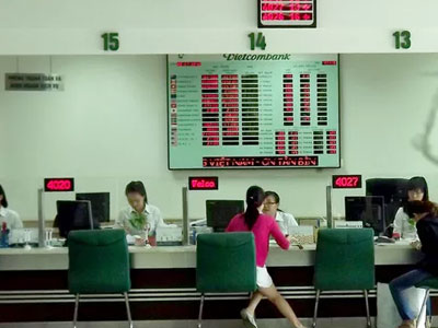 Vụ khách hàng Vietcombank mất 500 triệu: Cần hiểu thế nào cho đúng?