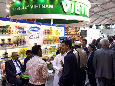 Chuyến xuất ngoại đầu tiên của Vinamilk