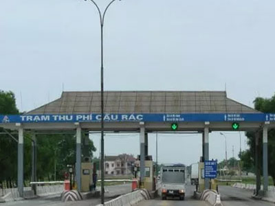 Không đi đường BOT, vẫn phải đóng phí
