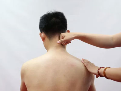 Mẹo giúp ngủ sớm dậy sớm sau một mùa hè "chơi bời"