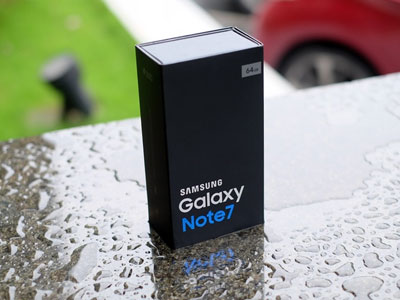Mở hộp Galaxy Note 7 sắp bán ở Việt Nam