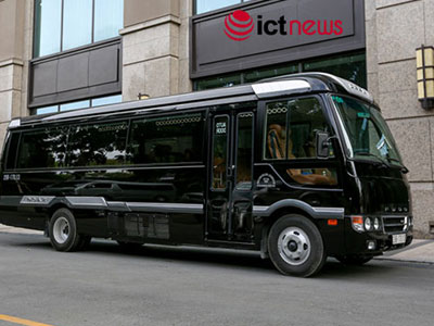 Cận cảnh chiếc xe khách limousine đầu tiên tại Việt Nam