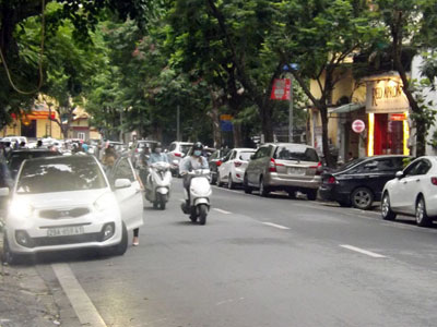 Hà Nội thí điểm đỗ xe theo ngày chẵn, lẻ: Nhiệm vụ bất khả thi?