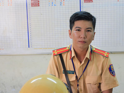 CSGT bắt cướp bị phơi nhiễm HIV: "Tôi sốc nhưng vẫn đuổi cướp tiếp!"