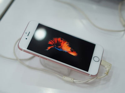 iPhone 6S giảm giá sâu tại Việt Nam đón iPhone 7