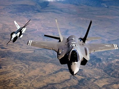 Mỹ bỏ tù một phụ nữ định tuồn động cơ F-35 sang Trung Quốc