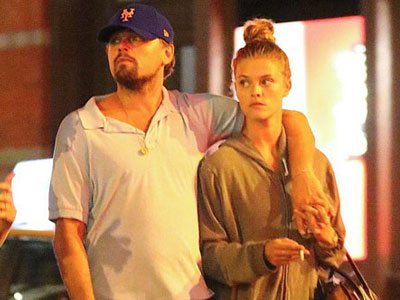 Leonardo DiCaprio và bồ trẻ bị tai nạn xe hơi
