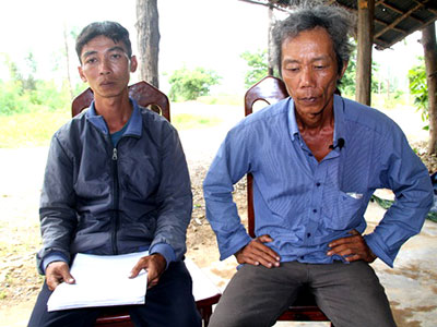 Hai nông dân kêu oan vì bị truy tố tội Nhận hối lộ