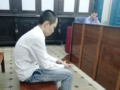 Đâm chết người từ việc dùng quần lót trêu chọc nhau