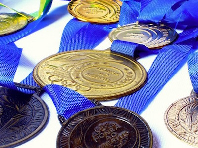 Nhật Bản làm huy chương Olympic 2020 từ điện thoại cũ