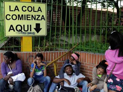 Venezuela “chảy máu” toàn diện