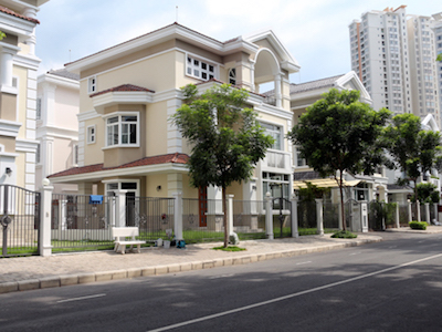 Bị mùi hôi thối tấn công, Phú Mỹ Hưng "cầu cứu" chính quyền