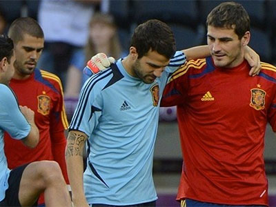 Casillas và Fabregas bị tân HLV Tây Ban Nha gạt khỏi đội tuyển