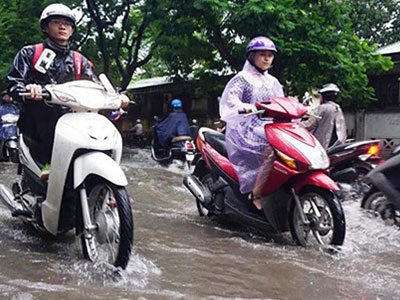 Miền Bắc tiếp tục mưa trên diện rộng, Hà Nội ngập nhiều điểm