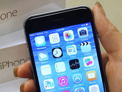 iPhone năm 2017 bỏ nút Home, dùng màn hình cong