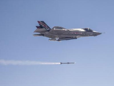 Báo tiếng Hoa: Đòn độc F-35 hạ tàu sân bay Trung Quốc