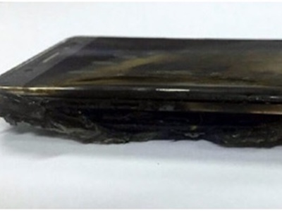 Thêm một chiếc Galaxy Note 7 phát nổ khi cắm sạc
