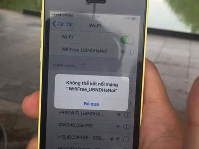 Wifi miễn phí quanh hồ Hoàn Kiếm: Chập chờn khó sử dụng