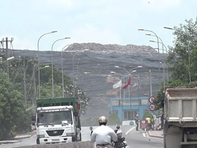 Clip: Cuộc sống với mùi hôi thối của người dân phía Nam TP HCM