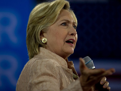 FBI công bố bí mật về bê bối thư cá nhân của bà Clinton