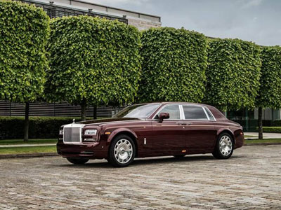 Giải mã đại gia Việt sở hữu Rolls Royce màu đỏ thứ 3