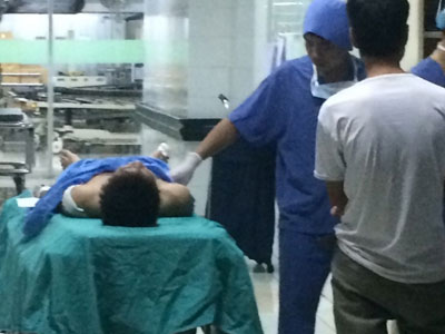 Hà Nội: Nam sinh Học viện Nông Nghiệp bị đâm thấu bụng tại cửa xóm trọ