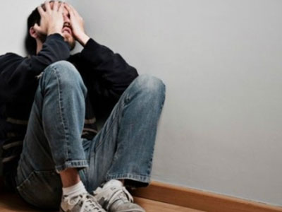 Sau khi giàu có, chú ruột đuổi bố tôi khỏi công ty