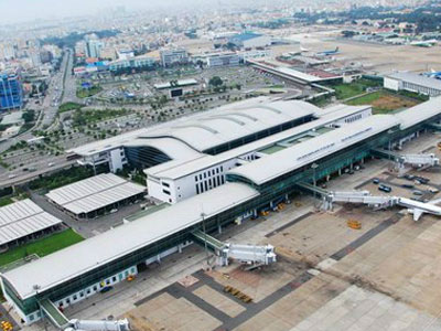 Đại gia sân bay lần đầu báo lỗ