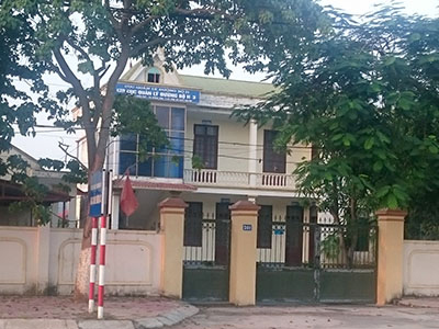 Hai thanh tra giao thông nhận tiền từ tài xế bị thu hồi thẻ ngành