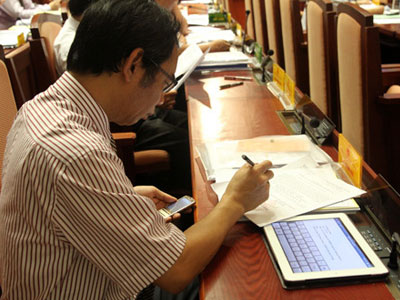Hà Nội sẽ trang bị máy tính bảng, smartphone cho lãnh đạo