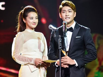 Nhã Phương, Trường Giang cùng thắng giải VTV Awards