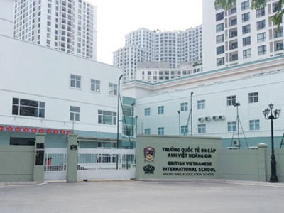 "Toát mồ hôi" với học phí tiền tỉ cho con học trường quốc tế