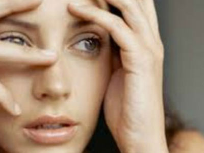 Mọi người đều phải nín thở khi ở gần tôi