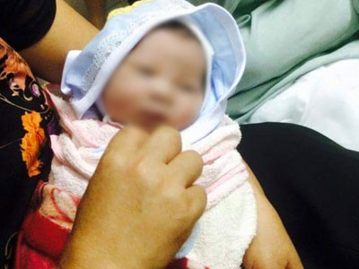 Vụ đặt thi thể hài nhi lên bàn giám đốc bệnh viện: Đình chỉ kíp trực