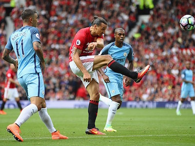 Ibrahimovic tạo kỷ lục khó tin trong ngày buồn
