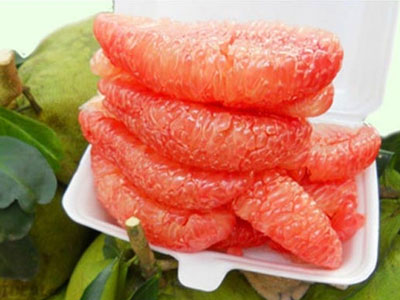 Suýt mất mạng chỉ vì ăn... bưởi