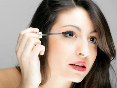 9 điều phụ nữ tưởng gợi cảm lại khiến đàn ông mất hứng