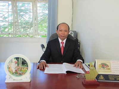 Tăng phí "choáng" đầu năm, hiệu trưởng THPT Thủ Thiêm trần tình gì?