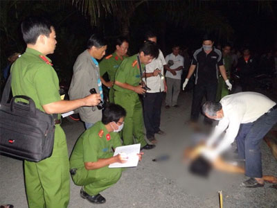 Thấy mẹ bị đánh, nam thanh niên 16 tuổi giết người đêm Trung thu