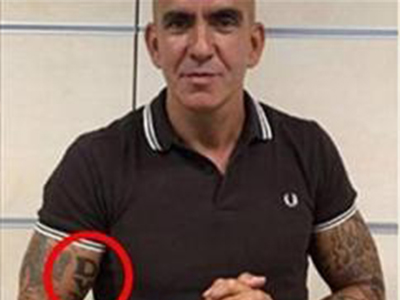 Cựu danh thủ Paolo Di Canio mất việc chỉ vì một hình xăm