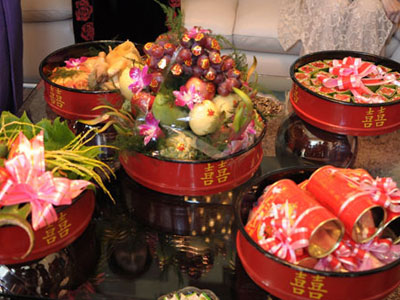 Giận tím mặt vì lễ ăn hỏi toàn vàng giả của nhà trai