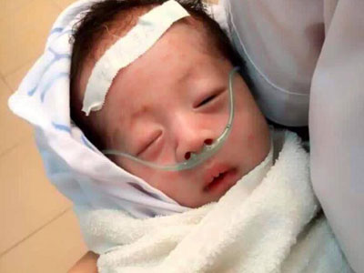 Xót xa bé gái xinh như thiên thần bị bỏ rơi tại bệnh viện