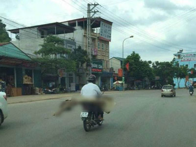 Chủ tịch Sơn La yêu cầu "không chở thi thể người bệnh bằng xe máy"